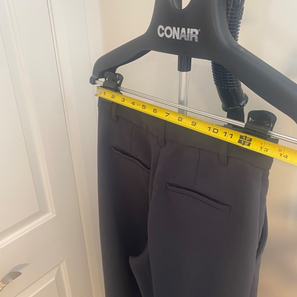 Aritzia Wilfred Carrot Pants Size 8 - Picture 6 of 6